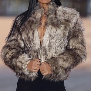 Fashion Nova Faux Fur L